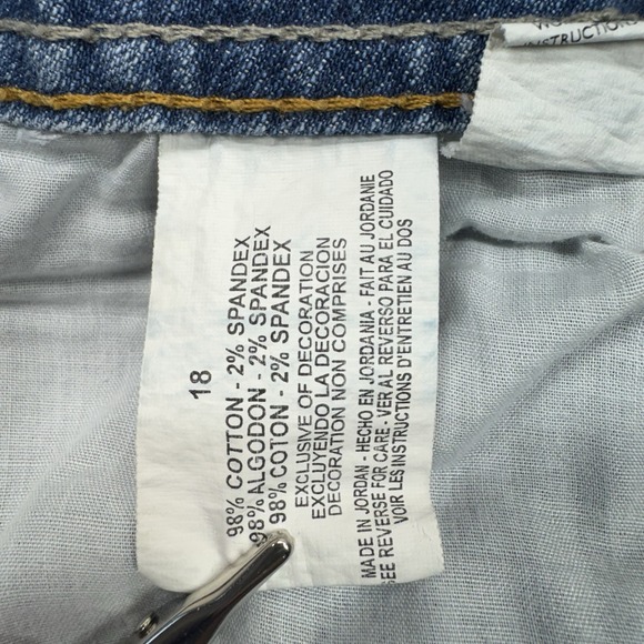 Gloria Vanderbilt Gwen Women's 18 Plus Blue Denim Jeans Straight Leg Classic Fit - Picture 8 of 10